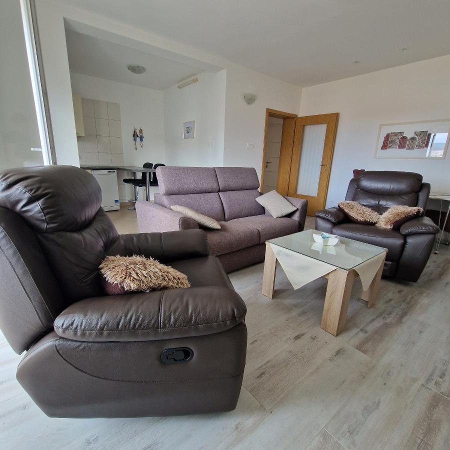 סלצה Apartmani Magas מראה חיצוני תמונה